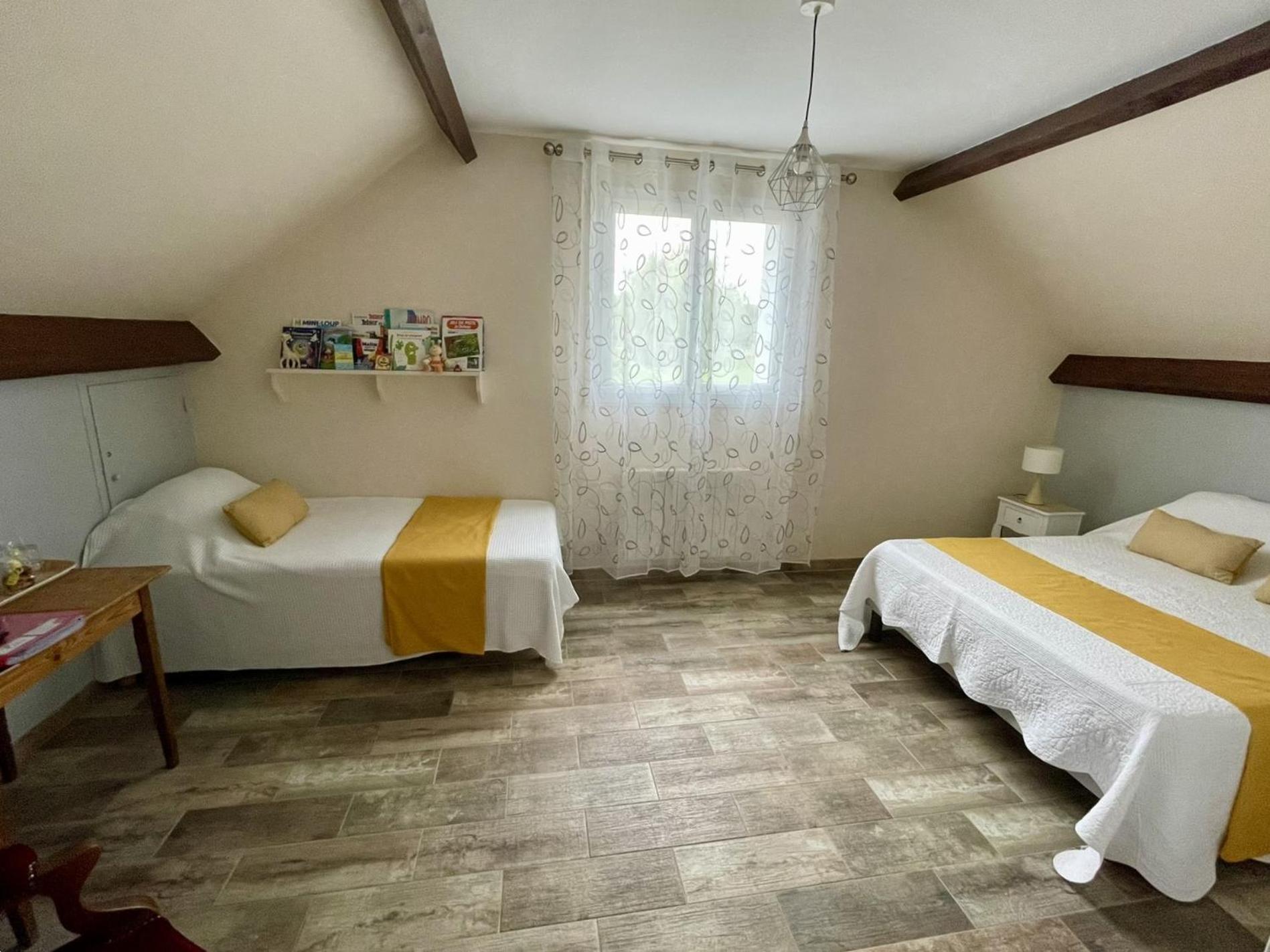 Au Nom Des Dames, Maison Et Table D'Hotes, Pres De Chenonceau Et Du Zoo De Beauval Faverolles-sur-Cher Luaran gambar